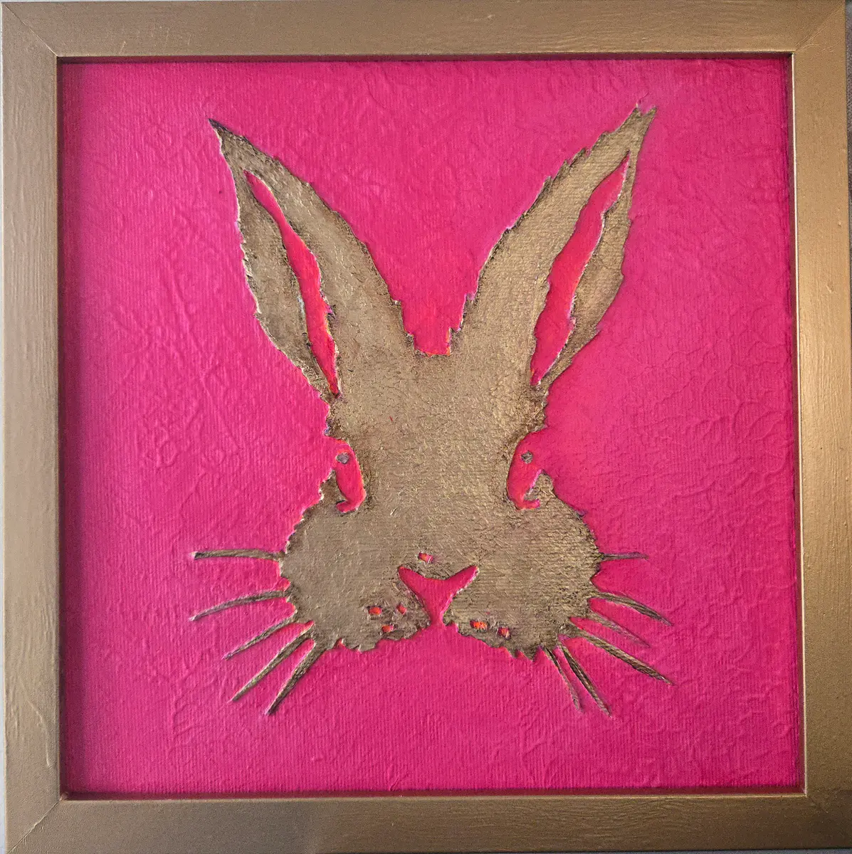 Haren i Guld mot Rosa Bakgrund - Akryl - 30×30 cm af Lana Blink